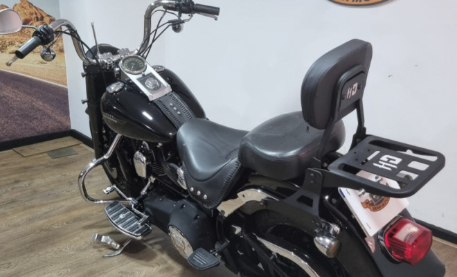 HARLEY-DAVIDSON FAT BOY FLSTF 2009 Gasolina-9
