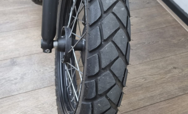 TRIUMPH STREET SCRAMBLER 900cc 2022 Gasolina-11